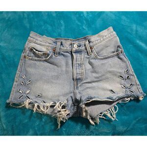 Y2K Levi's 501 Shorts Eyelet Embroidered High Rise Button Fly Denim Size L W/30